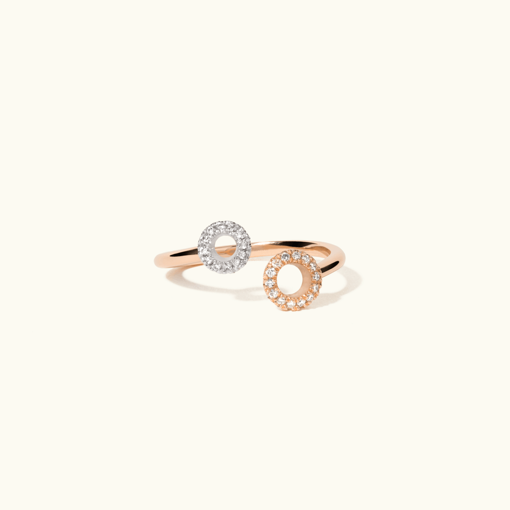 Face view of Jewellers District's Circle Wrap Around Ring with Accent Diamonds in 14k Rose Gold