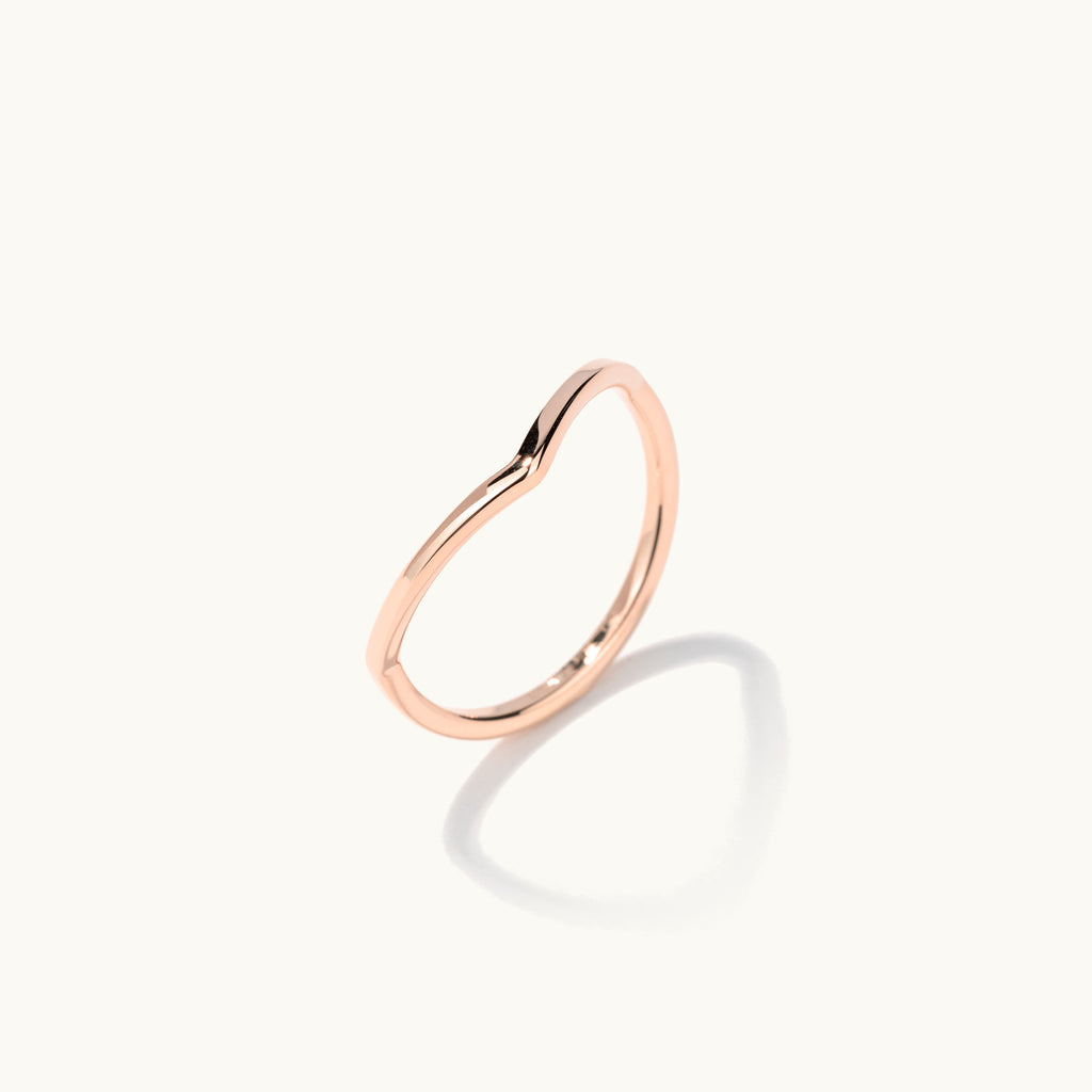 Profile view of Jewellers District's V-Shaped Wedding Ring in 14k Rose Gold