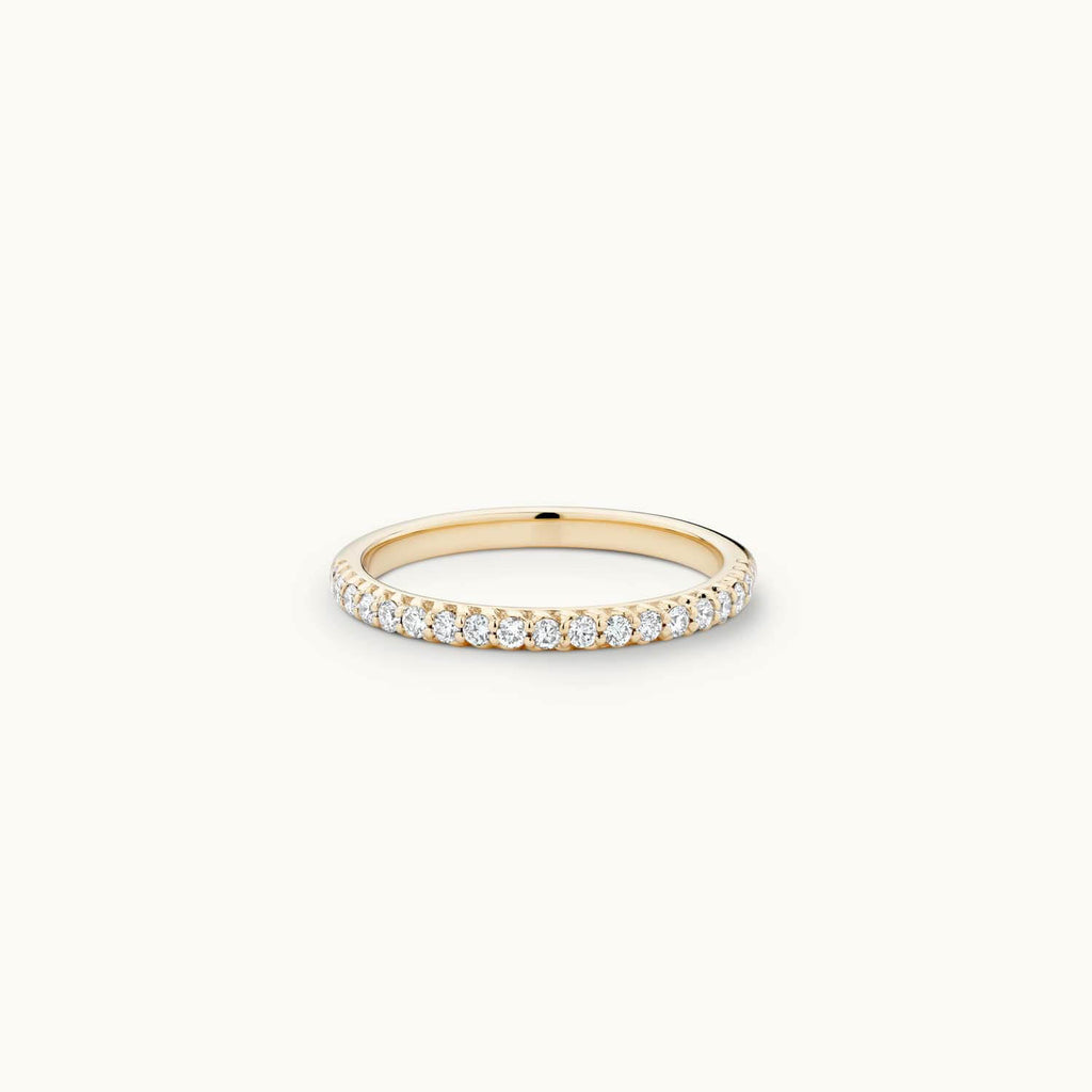 Jewellers District's Diamond Pavé Wedding Ring in 14k Yellow Gold