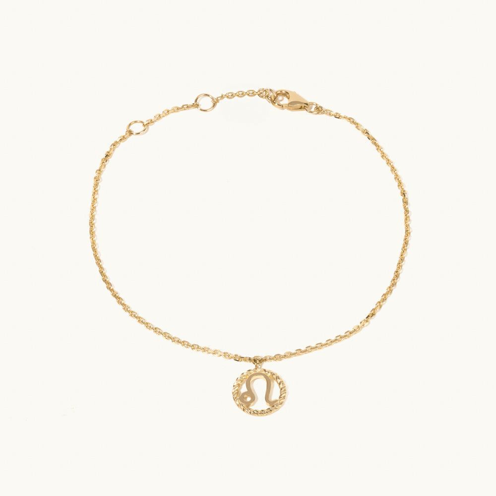 Jewellers District's Gold Zodiac Charm Bracelet: Leo in 10k Yellow Gold