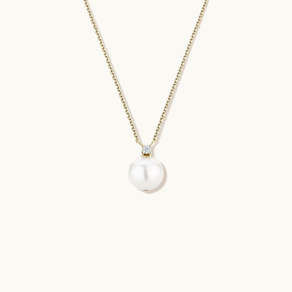 Face view of Jewellers District's Freshwater Pearl Pendant Necklace with Accent Diamond in 14k Yellow Gold