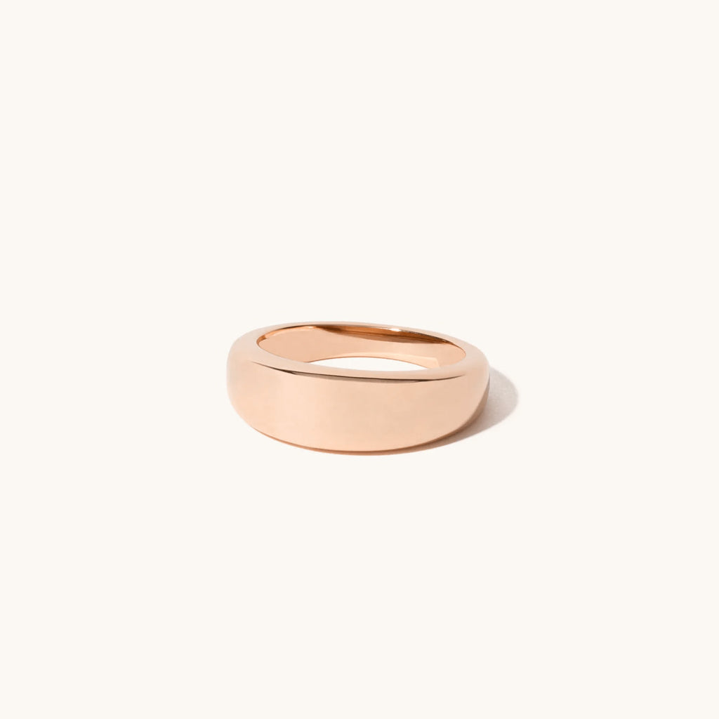 Face view of Jewellers District's Gold Bombe Ring in 14k Rose Gold